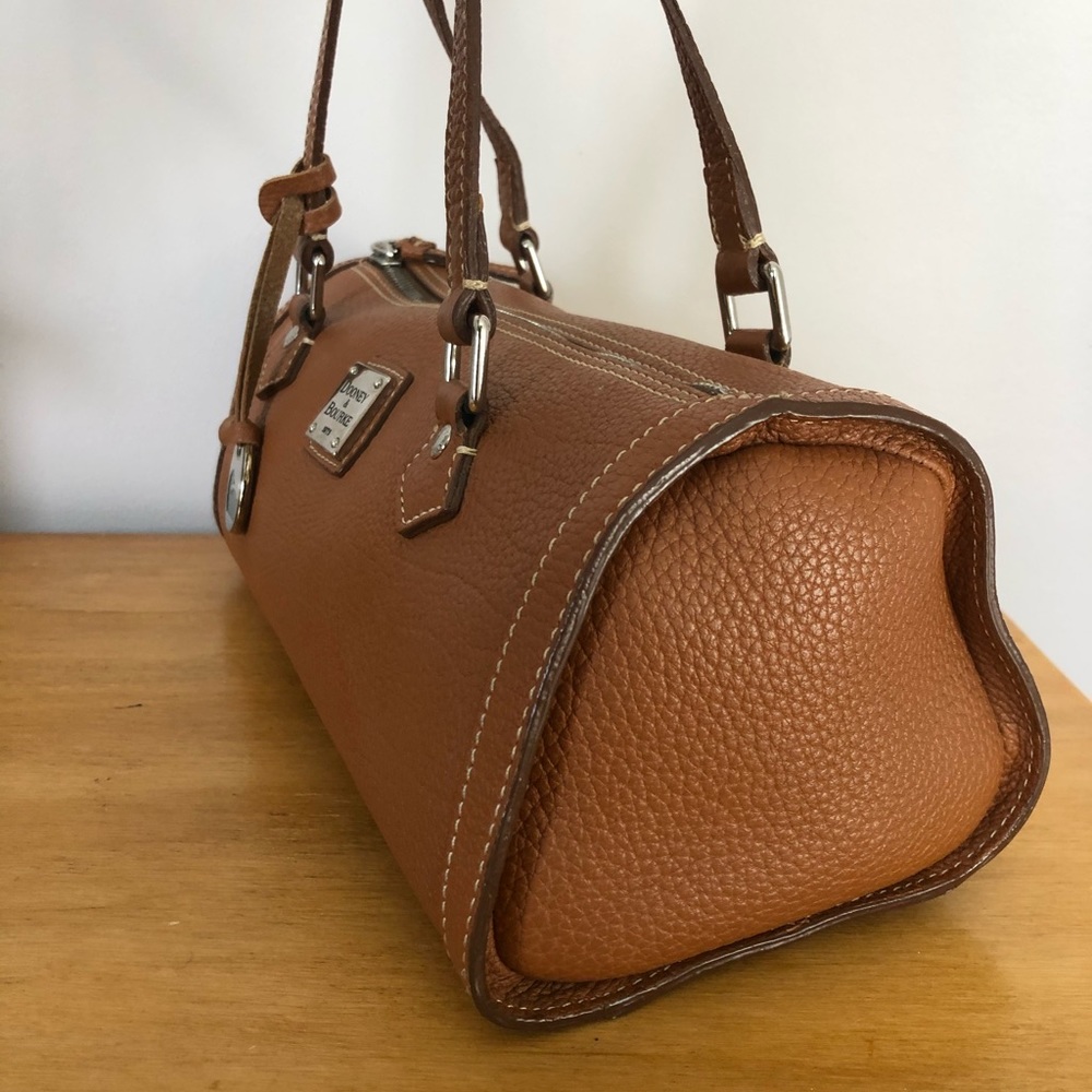 Tan Dooney & Bourke Purse - Picture 6 of 8